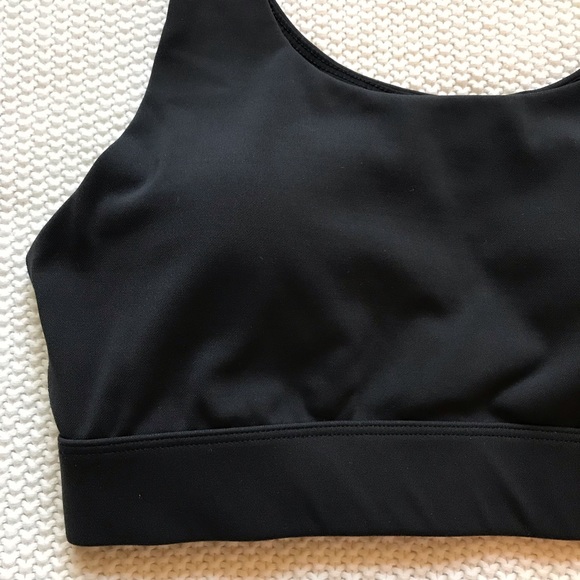 Outdoor Voices Lightform Circle Back Bra in Black (S) - Picture 5 of 12